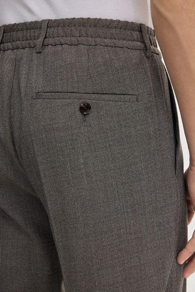 Bundfaltenhose aus Wollmischung mit Tapered-Fit