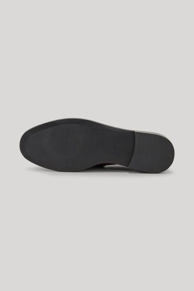 Zweifarbige Penny-Loafer mit Logo-Print