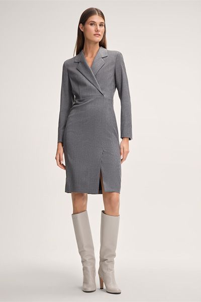 Elegantes Flanell-Etui-Kleid im Blazer-Stil