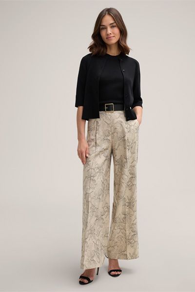 Elegantes Seide-Baumwolle-Strickshirt