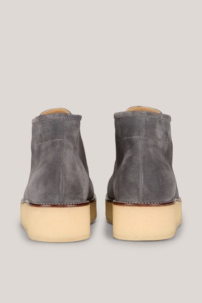 Plateau-Boots aus Veloursleder
