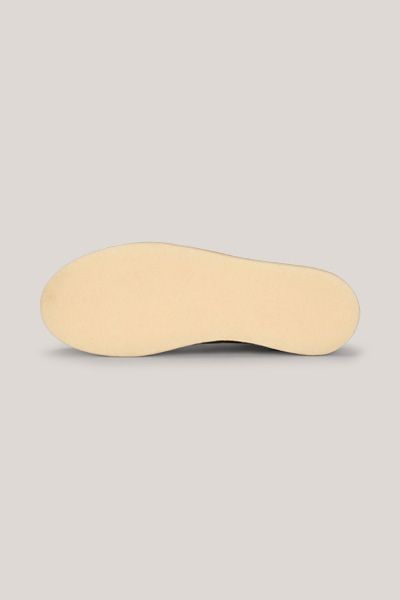 Plateau-Boots aus Veloursleder