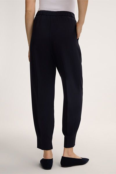 Moderne Ballonhose mit Bundfalten