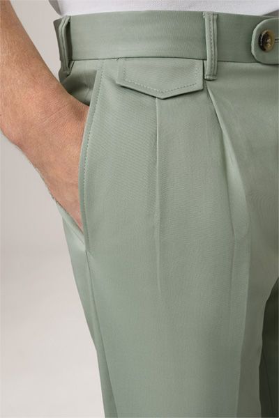 Bundfaltenhose aus Baumwoll-Mix