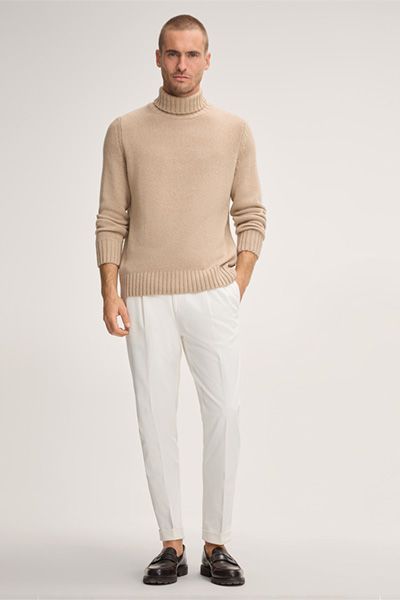 Hochwertiger Rollkragenpullover aus Kaschmir-Mix
