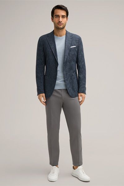 Baumwoll-Chinos im Shaped Fit