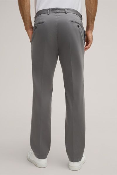 Baumwoll-Chinos im Shaped Fit