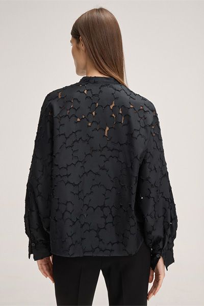 Oversize-Bluse mit floraler Struktur