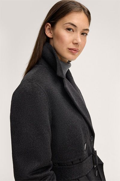 Zweireihiger Hybrid-Wollmantel mit Steppung