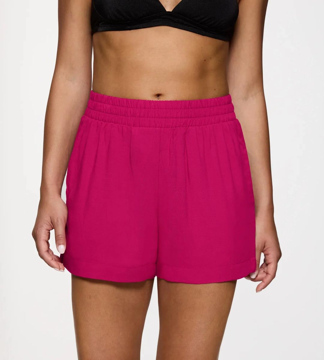 Bequeme Strandshorts mit elastischem Bund