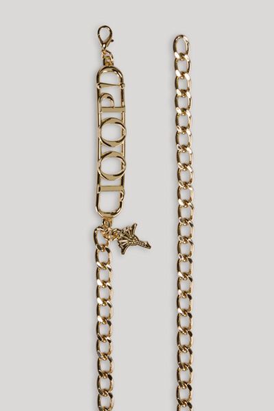 Joop! Goldene Kettengürtel mit Logo und Anhänger Detail