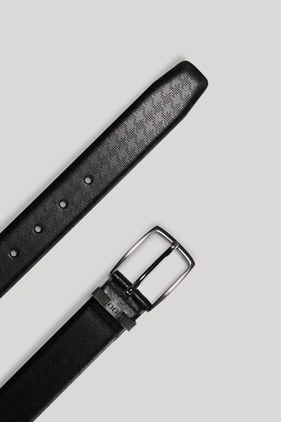 Joop! Schwarzer perforierter Ledergürtel mit Logo-Schnalle