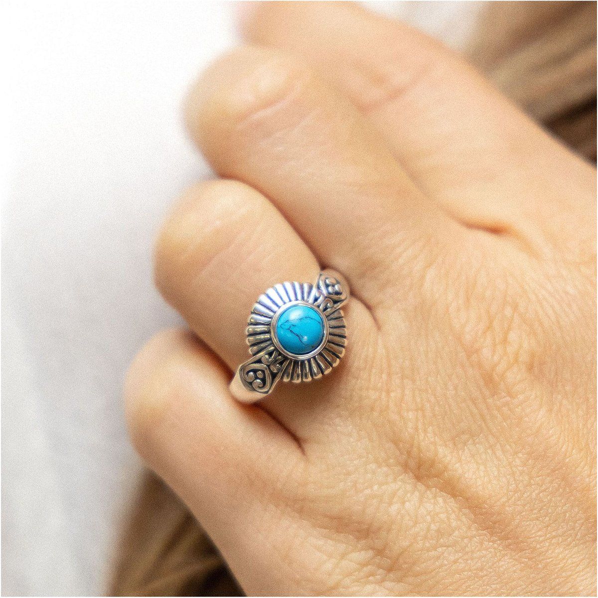 Zeeme Gemstones Ring Silber 925 oxidiert mit Türkis 6mm
