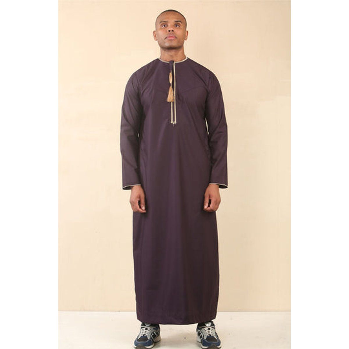 Omanisches Eid-Jubba-Gewand für Herren in Lila, Thobe, Saudi-Emirati