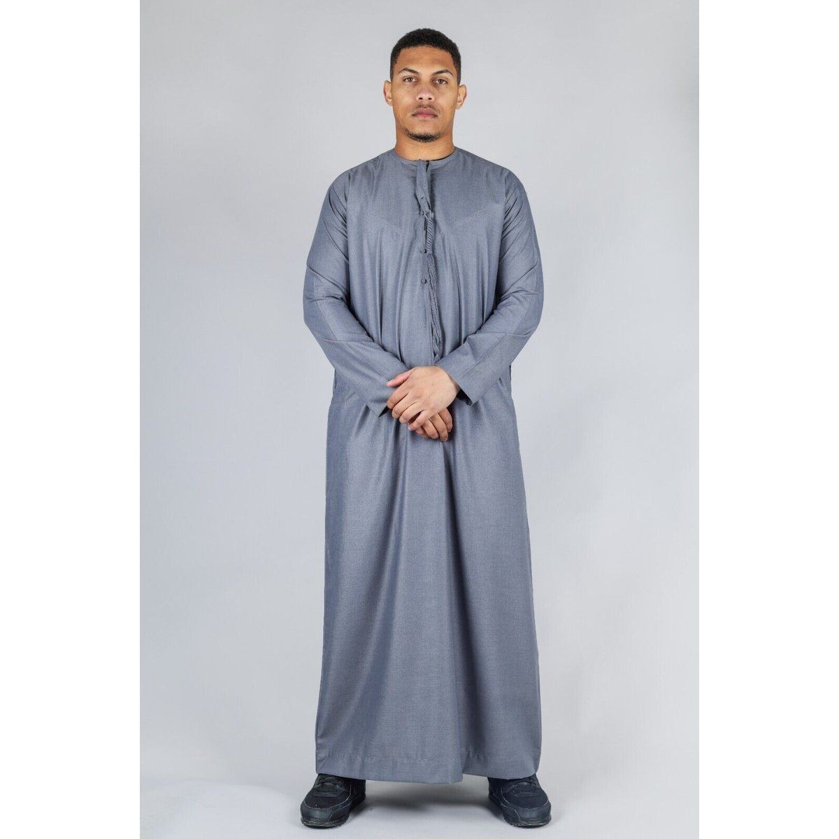 Graue Thobe Emirati islamische Jubba Robe Eid Quaste Slim Fit für Herren