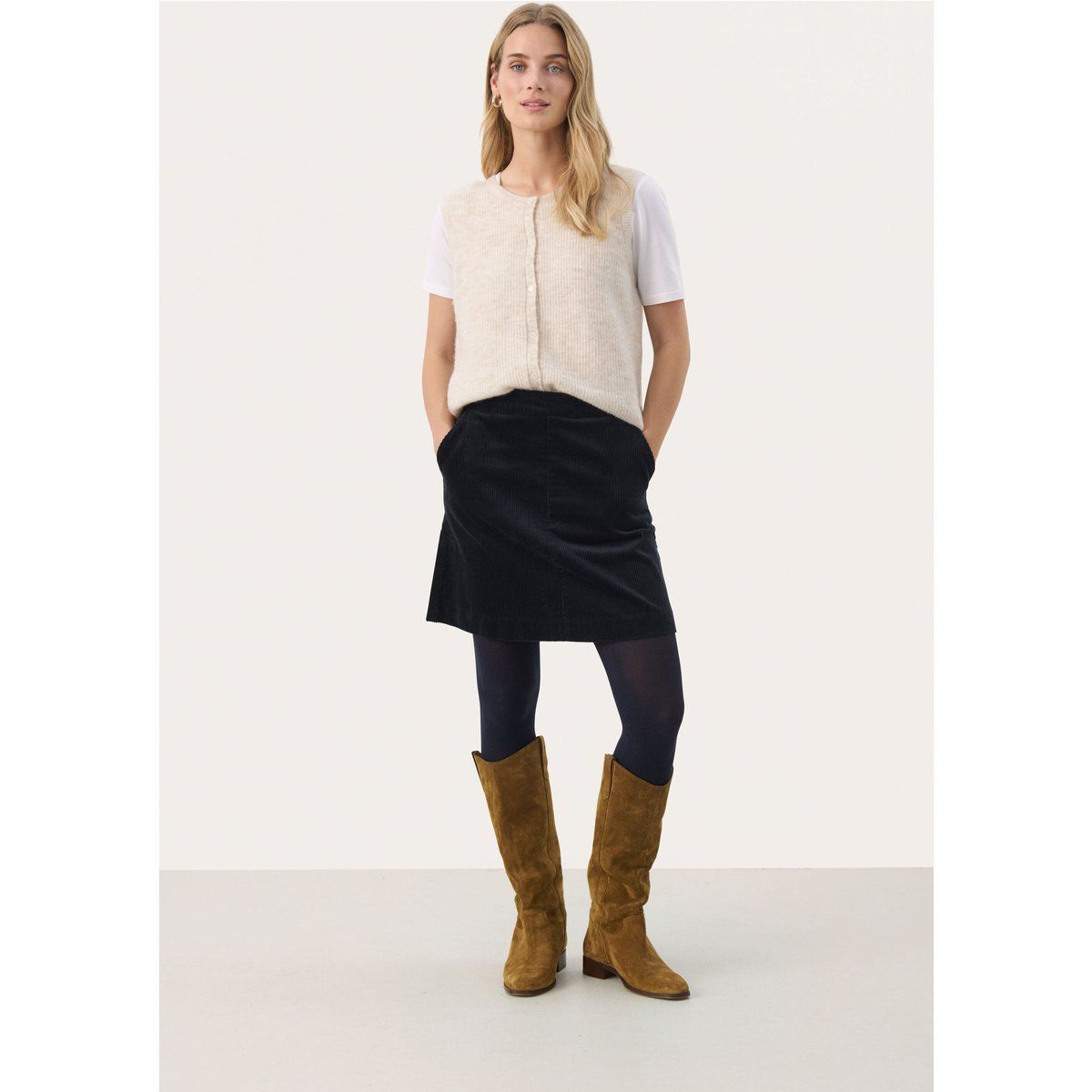 Rock A-shape Dark Navy