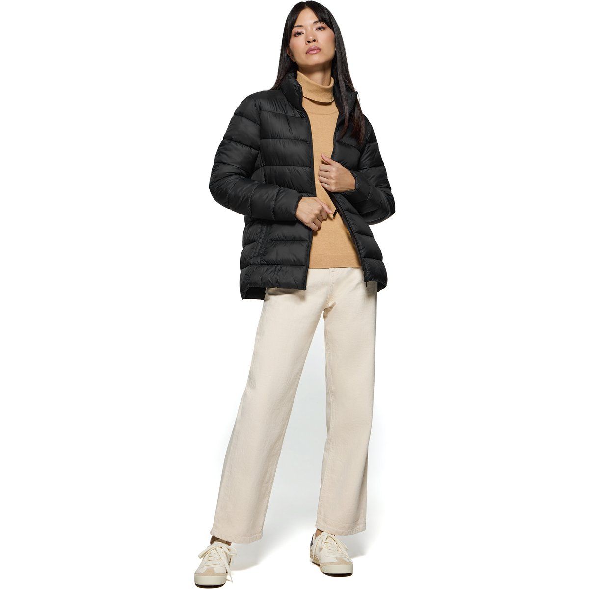 Ultralight-Jacke Susanne schwarz mit Rigby Go Aufnäher