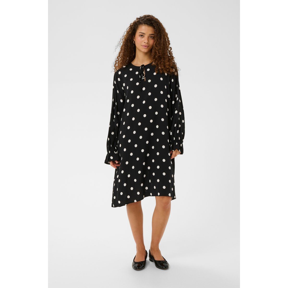 Kleid PaiceSZ Kleid Lockere Passform