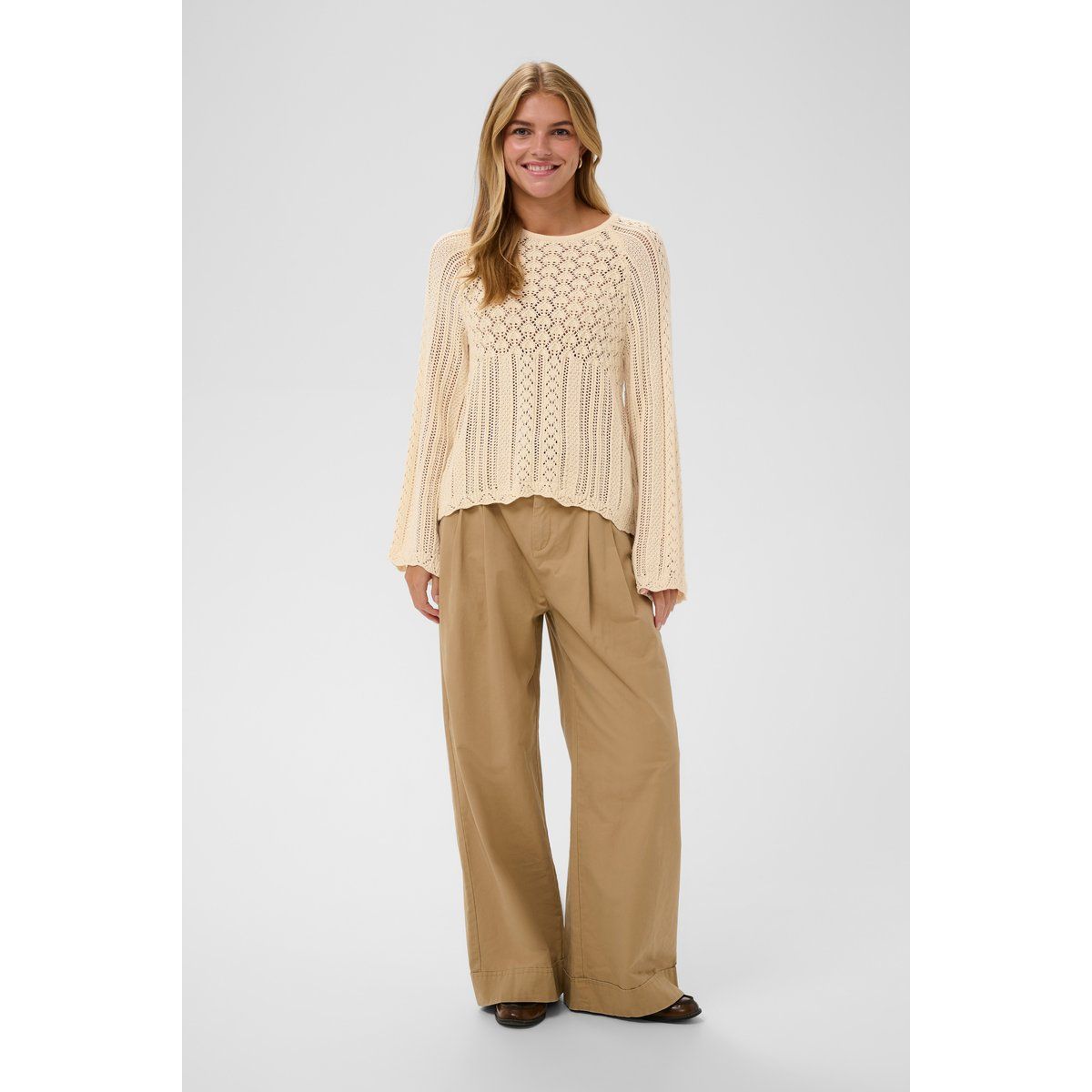 Lockerer Ajour-Strickpullover