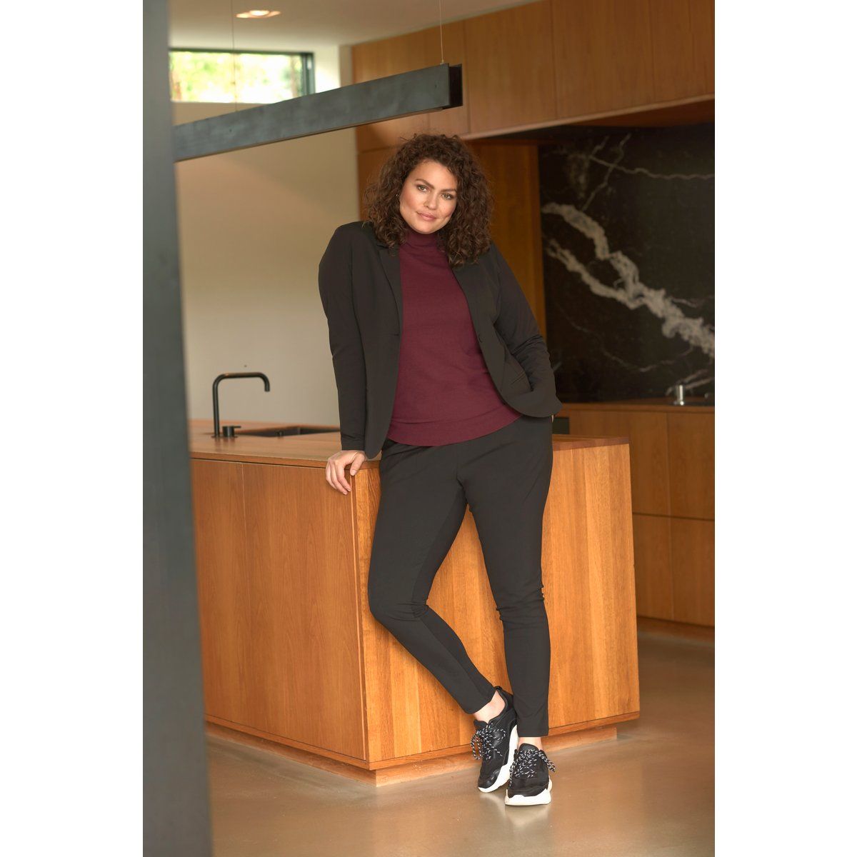 Taillierter einreihiger professioneller Blazer