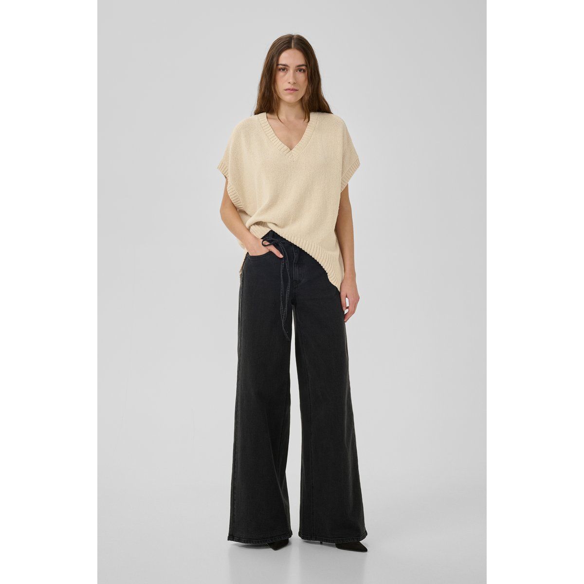 Oversize-Strickweste mit V-Ausschnitt