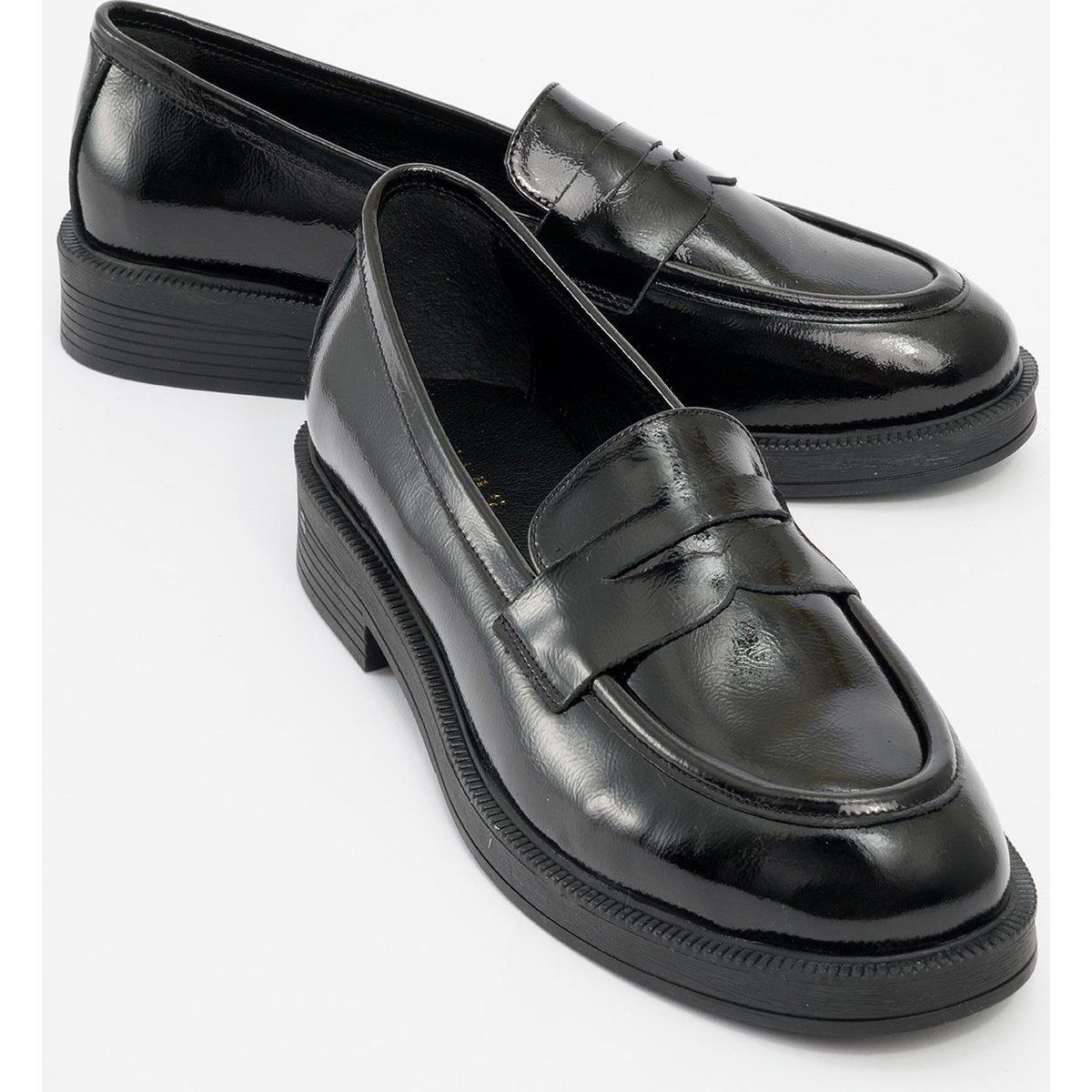 Chunky Penny-Loafer aus Lackleder