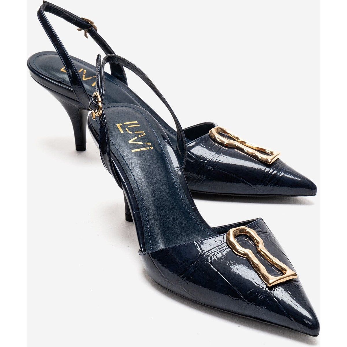 Slingback-Pumps mit Schlüsselloch-Schnalle