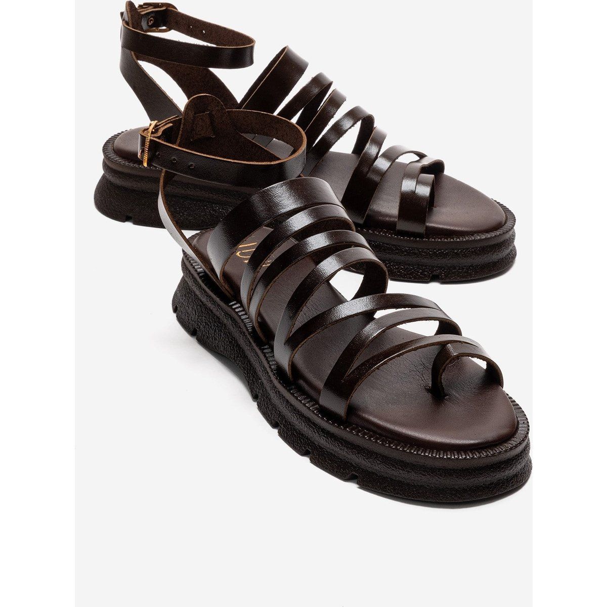 Leder-Plateausandalen mit Mehrfachriemen