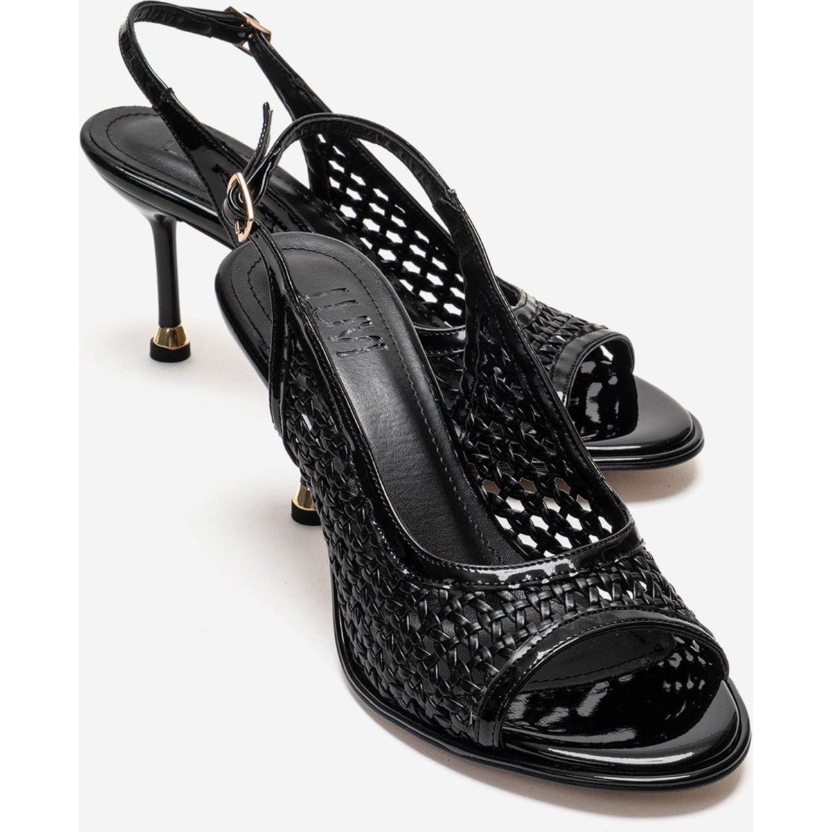 Geflochtene Stiletto-Slingbacks aus Lackleder