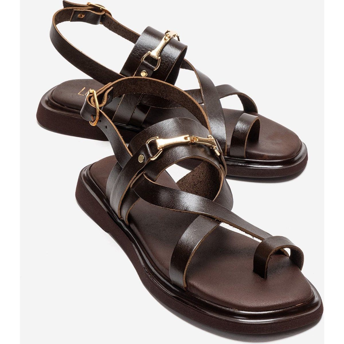 Leder-Zehensteg-Sandalen mit Metalldetails