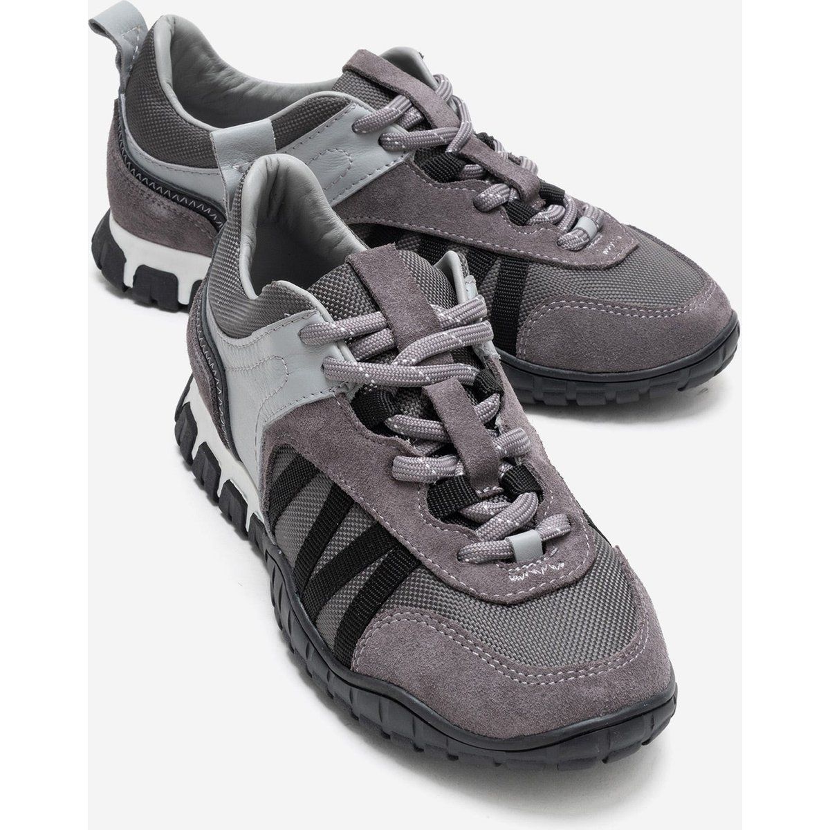 Leder-Mesh-Sneaker mit Materialmix