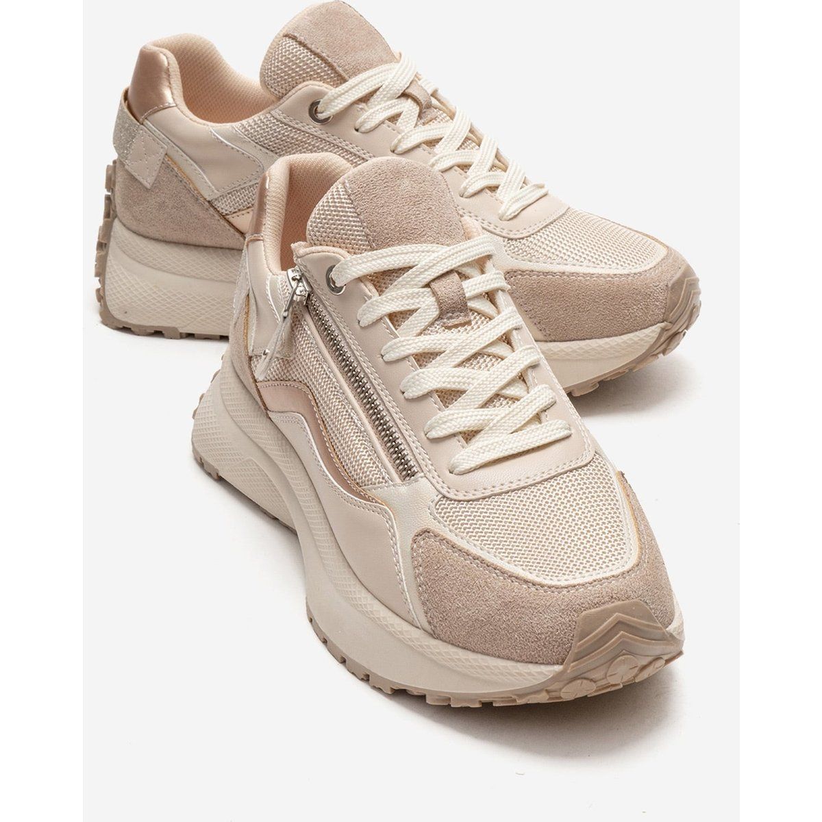 City-Sneaker mit Reißverschluss und Plateausohle