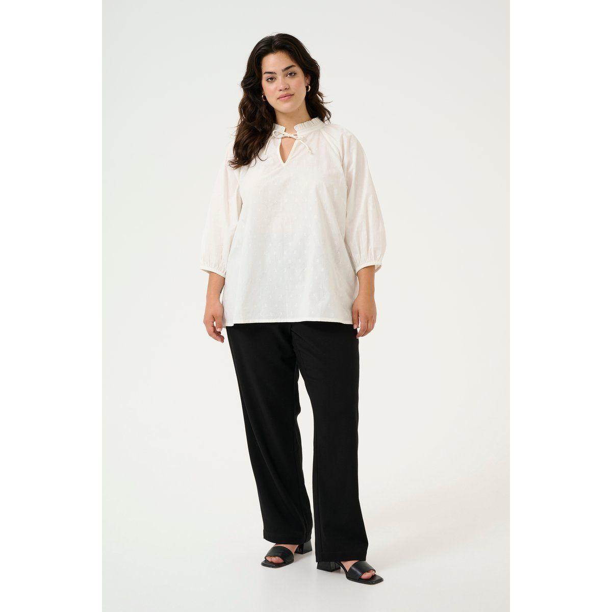 Bestickte Baumwollbluse mit Rüschen