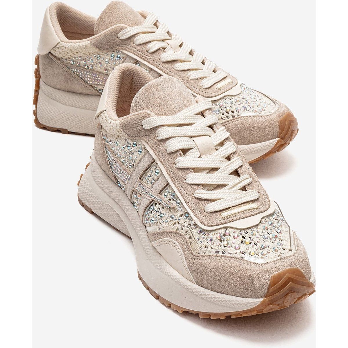 Wildleder-Sneaker mit Strass und Plateausohle