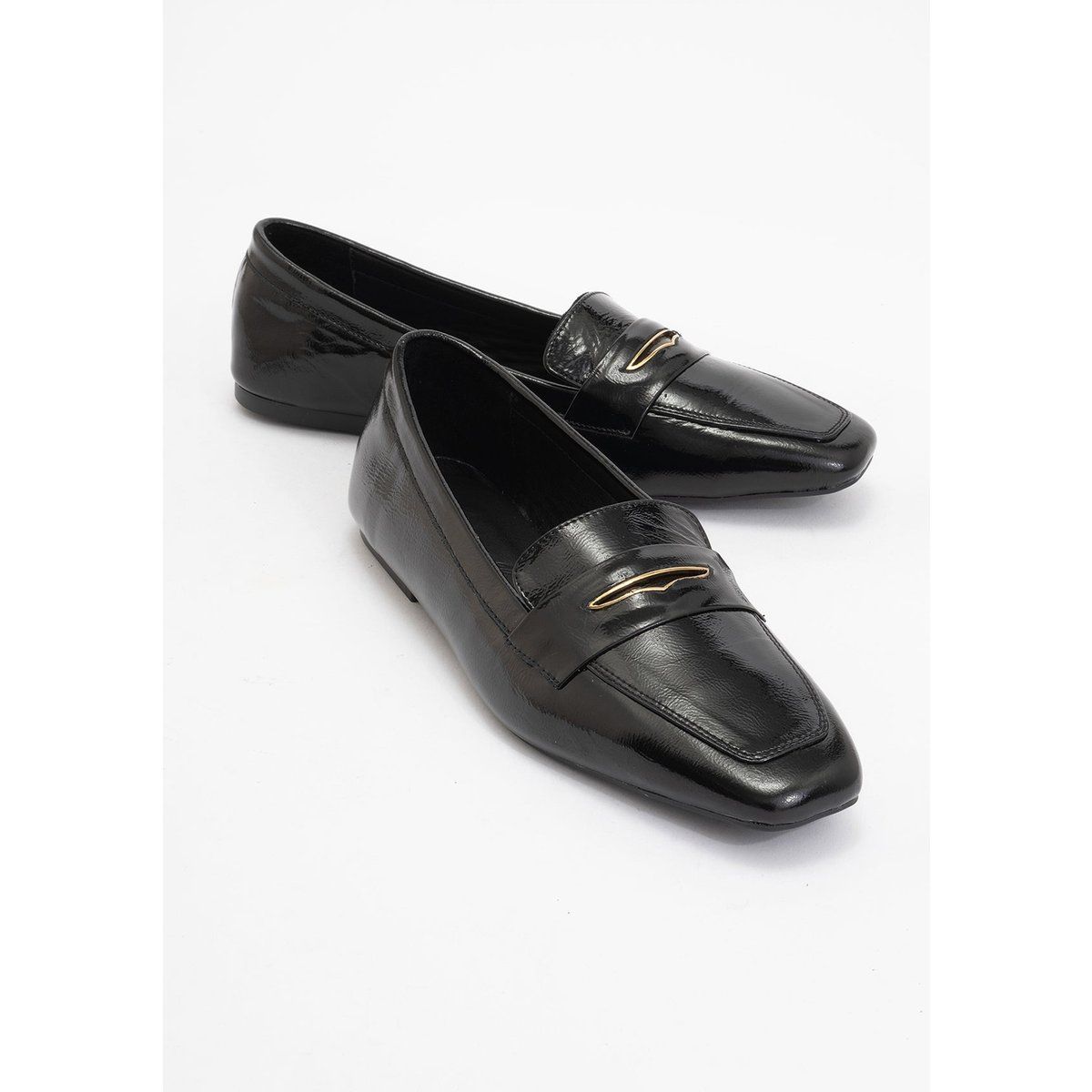 Lackleder-Loafer mit eckiger Zehenpartie
