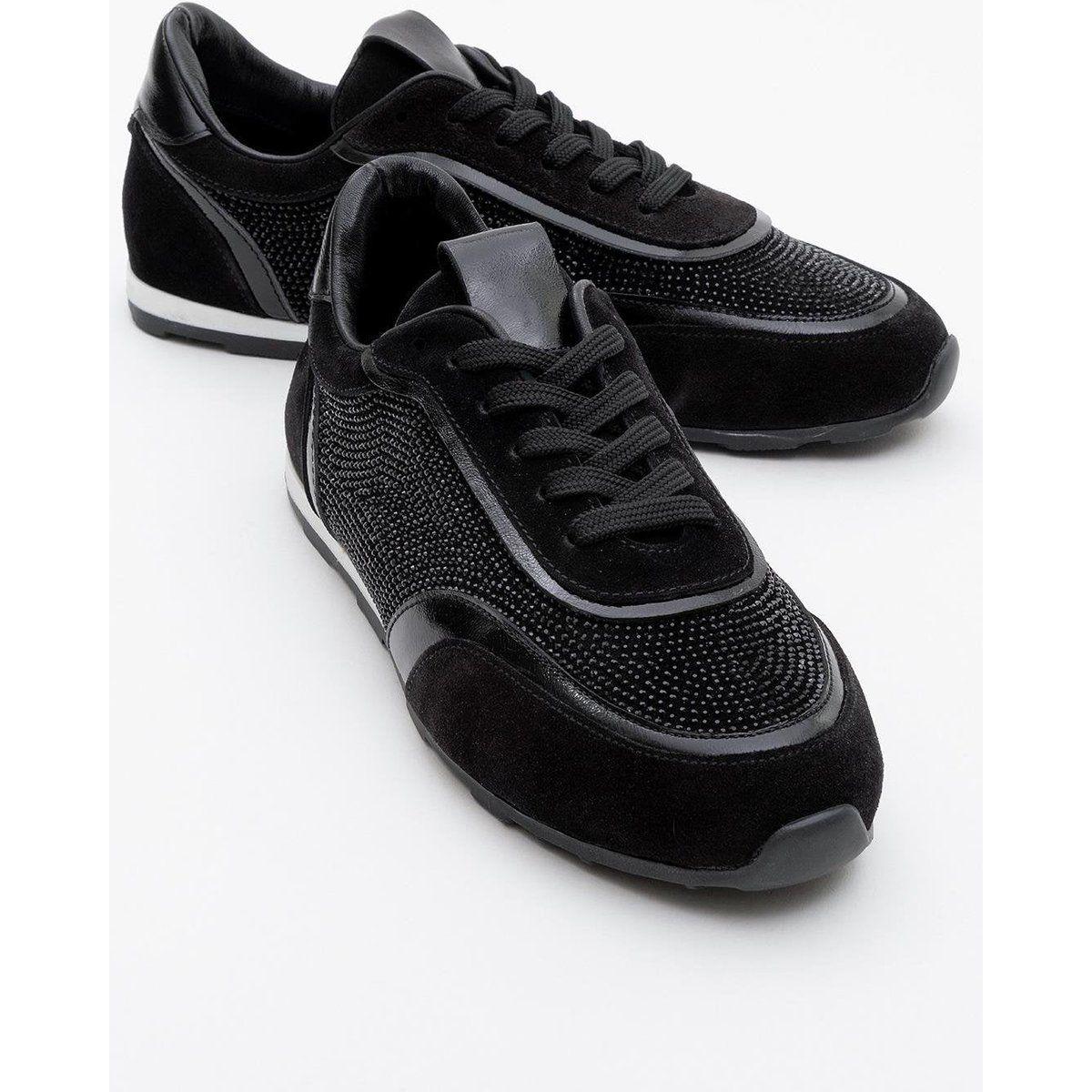 Wildleder-Sneaker mit Strass-Besatz