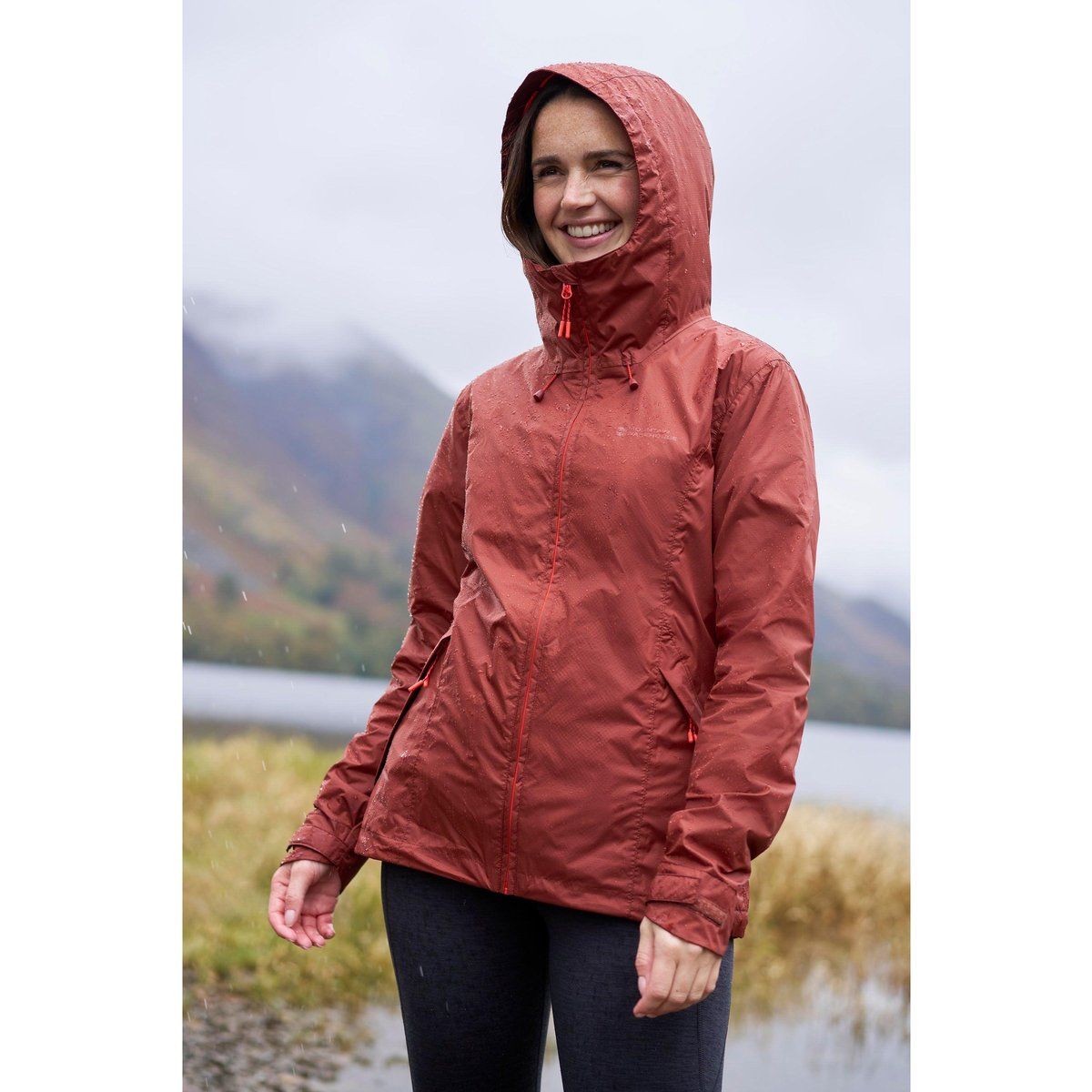 Packbare wasserfeste Ripstop-Regenjacke