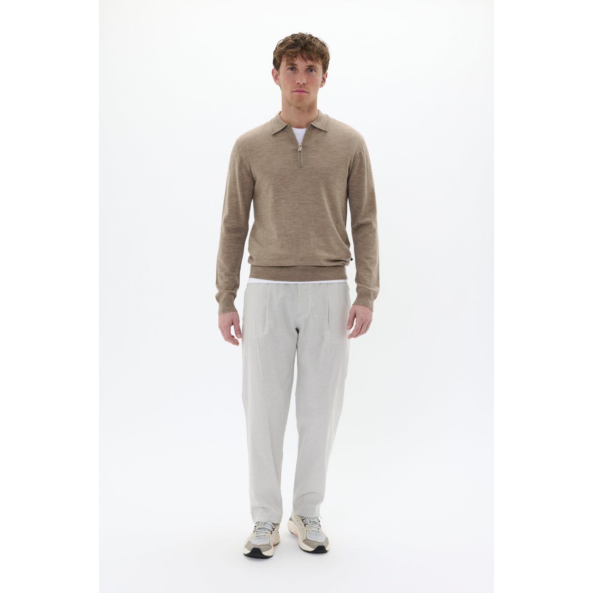 Feinstrick-Polopullover mit Halbreißverschluss