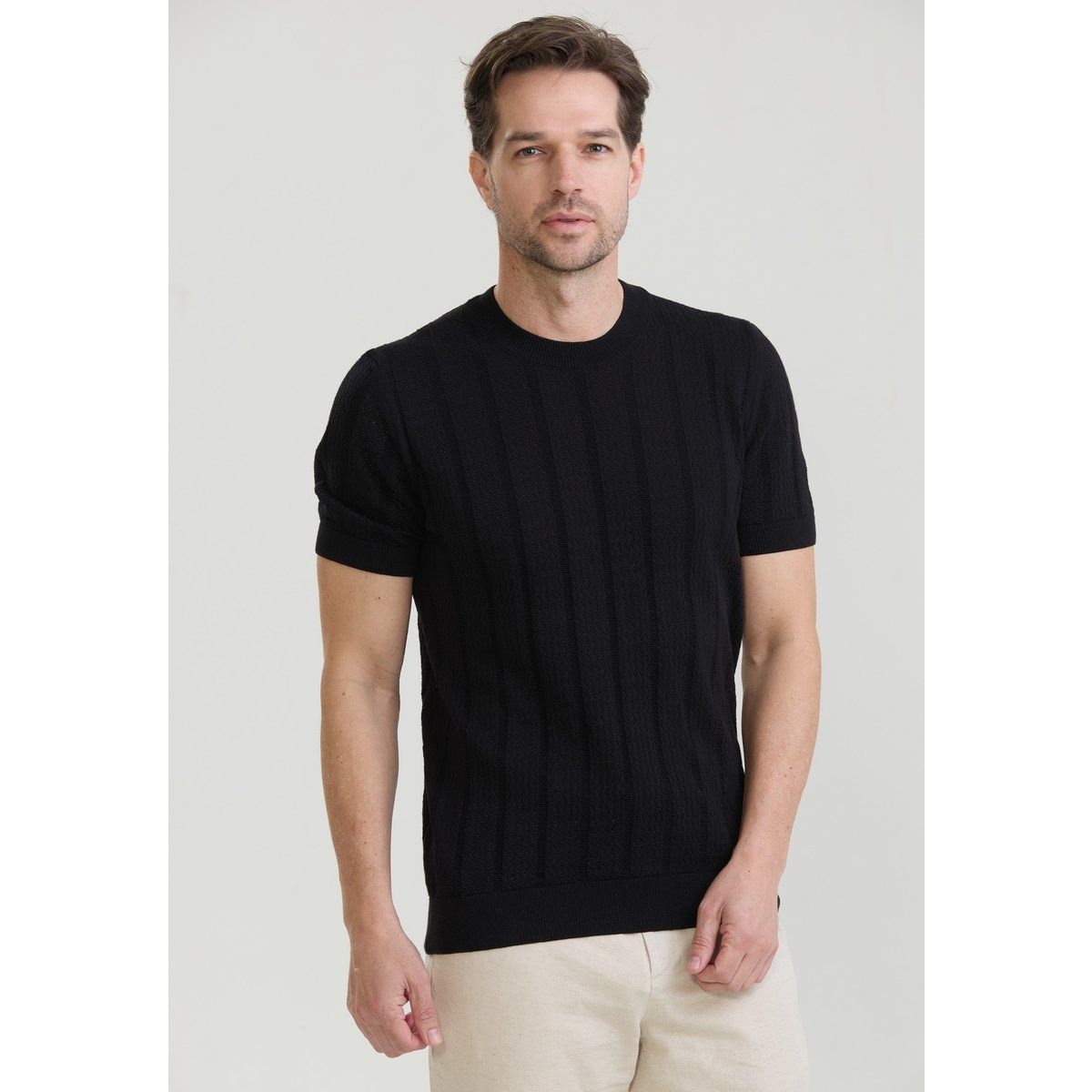 Kurzärmliges Struktur-Strickshirt