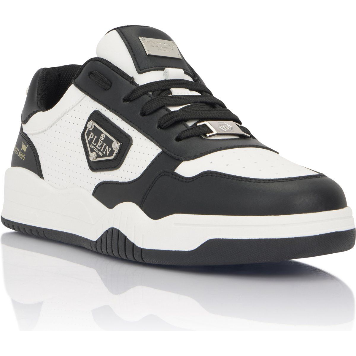 Monochrome Low-Top-Sneaker mit Metall-Details