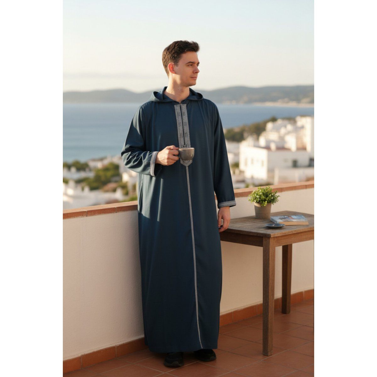 Bestickte marokkanische Kapuzen-Thobe-Robe