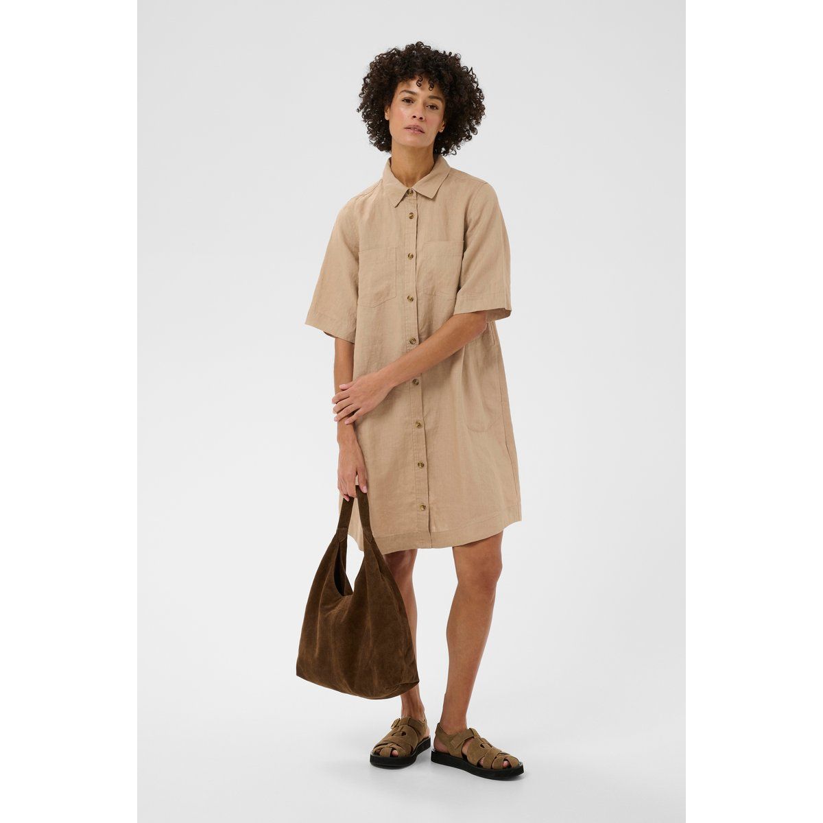 Minimalistisches Hemdblusenkleid in A-Linie