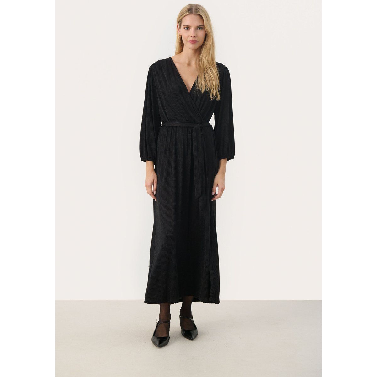 Feminines Metallic Wickel-Midikleid