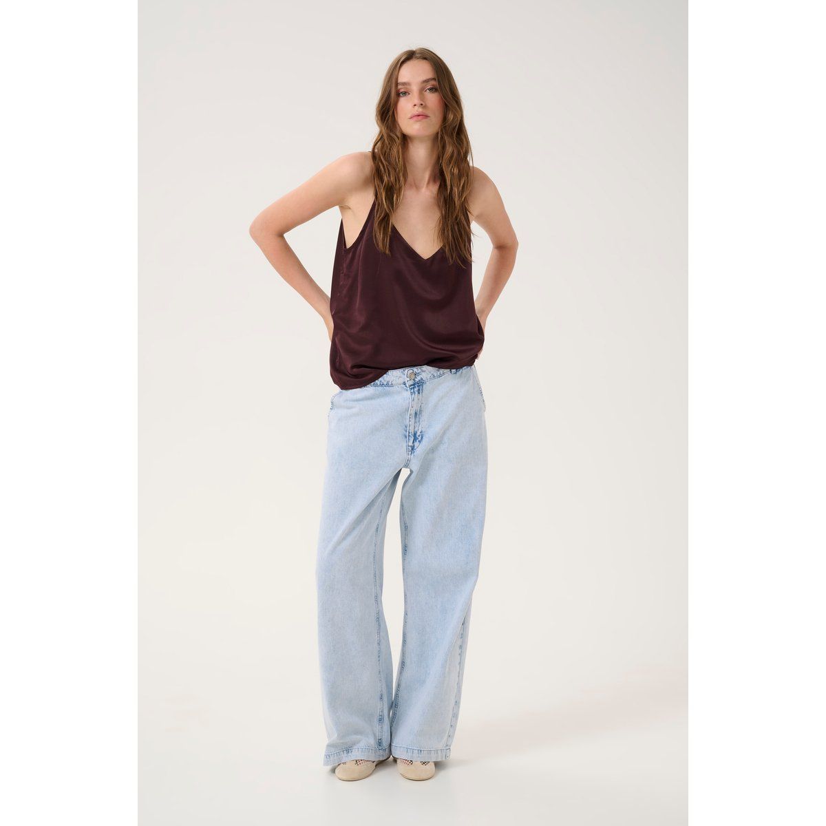 Hochgeschnittene Wide-Leg Jeans