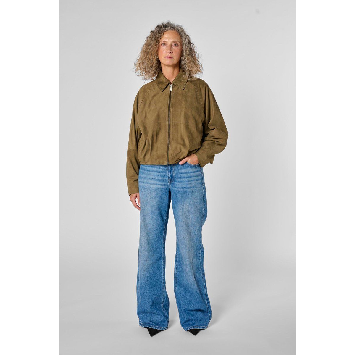 Kurze Lederjacke in lockerer Passform