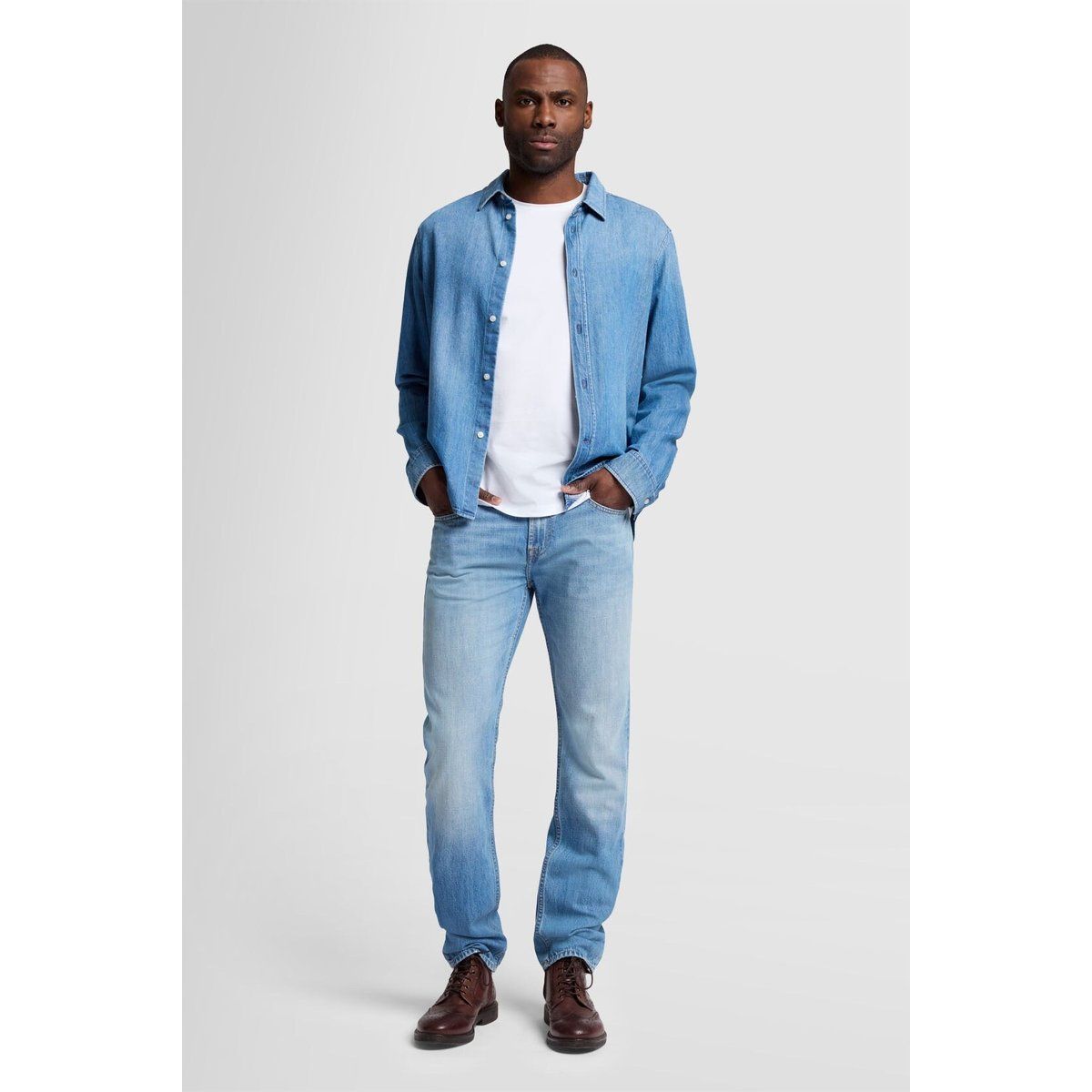 Straight-Fit Vintage Denim
