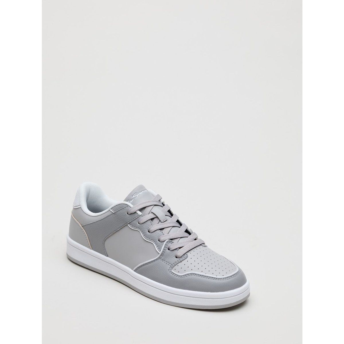 Hochwertiger Low-Top Leder-Sneaker
