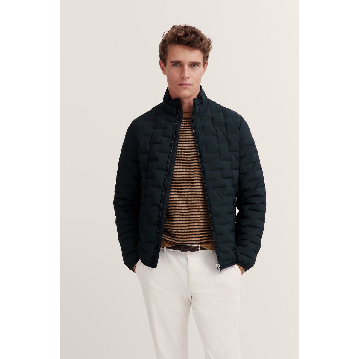 Leichter Steppblouson mit Stehkragen