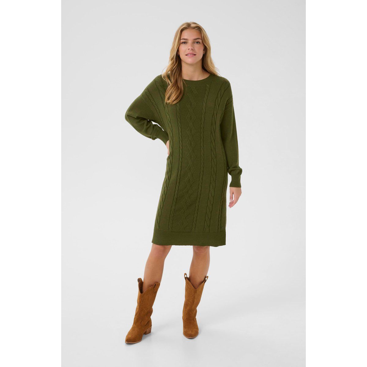 Lockeres Strickkleid mit Zopfmuster