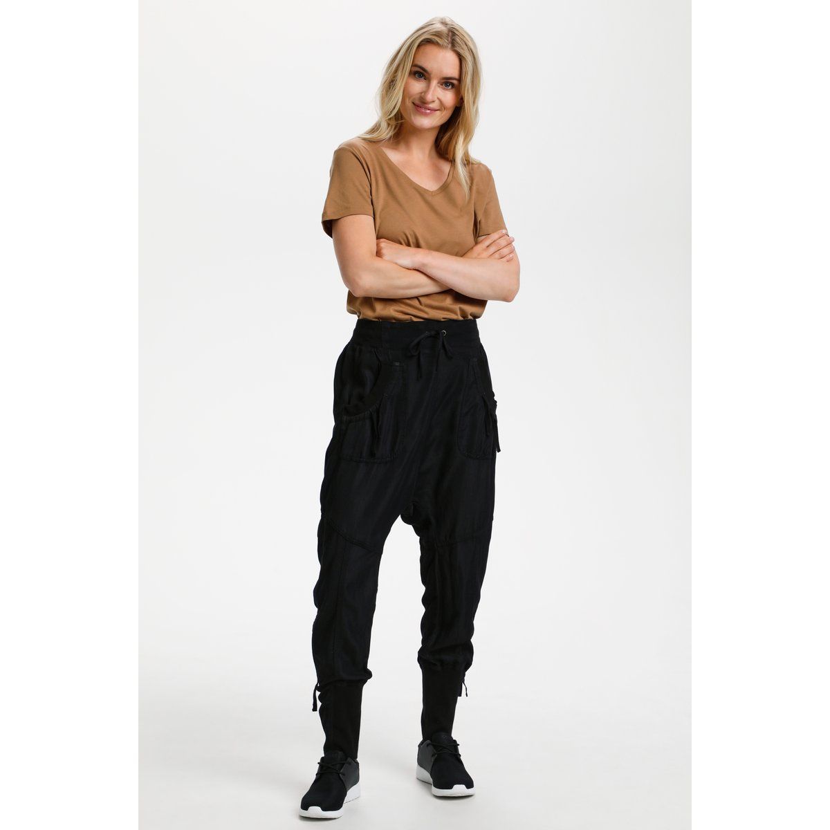 Lässige Drop-Crotch Cargo-Jogginghose